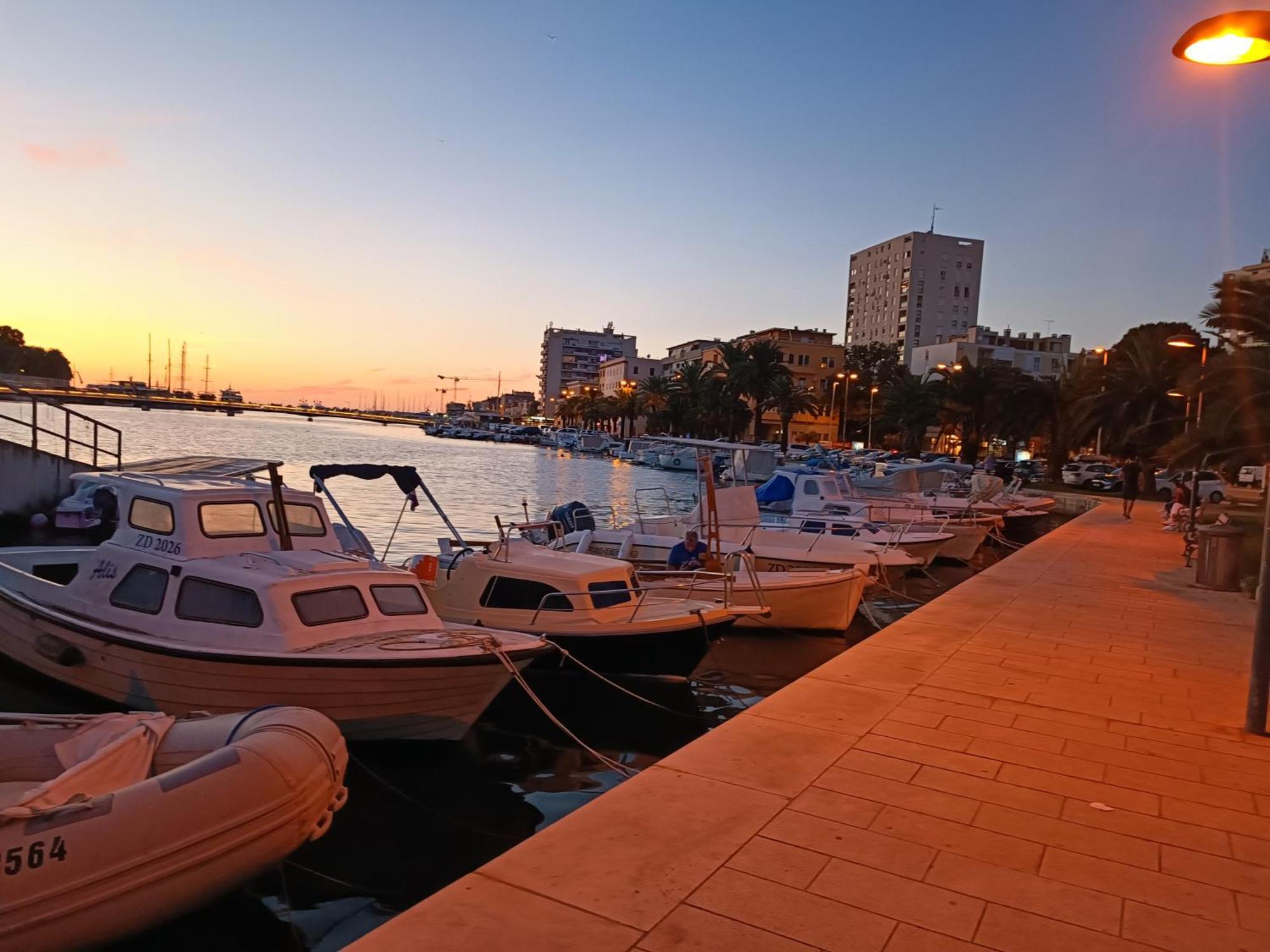 Zadar Beach Apartments Luaran gambar